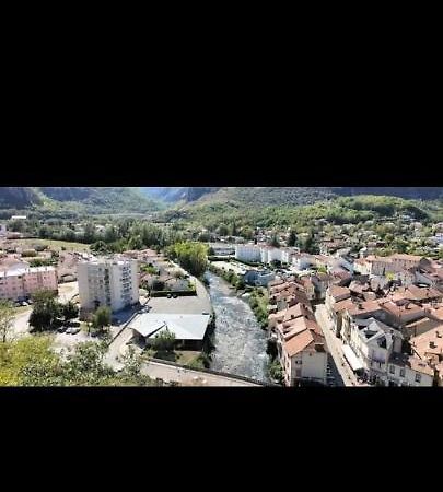 Charmant Studio Apartment Tarascon-sur-Ariege Exterior photo