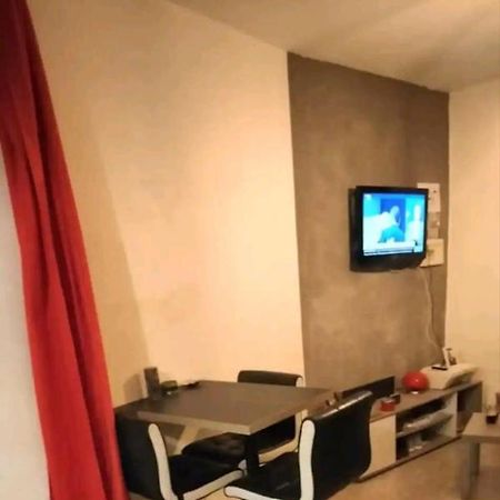 Charmant Studio Apartment Tarascon-sur-Ariege Exterior photo
